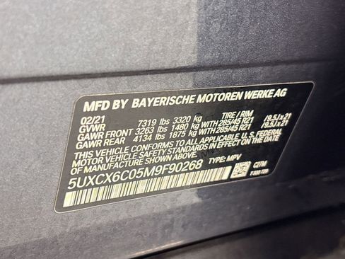 Used 2021 BMW X7 M50i w/ Dynamic Handling Package image 19