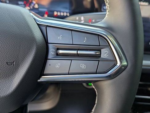 New 2025 Chevrolet Traverse LT w/ Enhanced Driving Package image 23