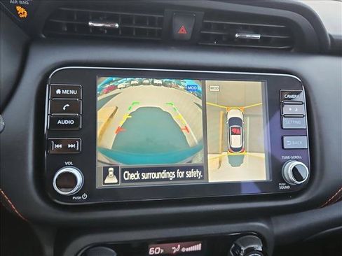 Used 2024 Nissan Kicks SR FWD image 13