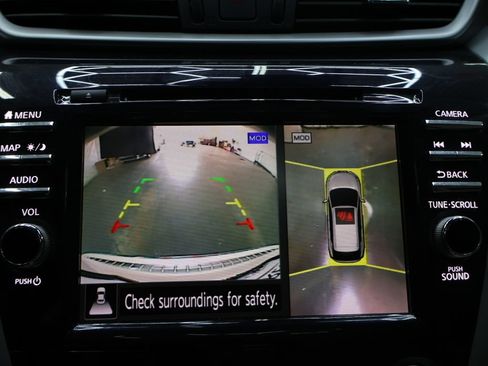 Used 2019 Nissan Murano Platinum w/ Cargo Package FWD image 24