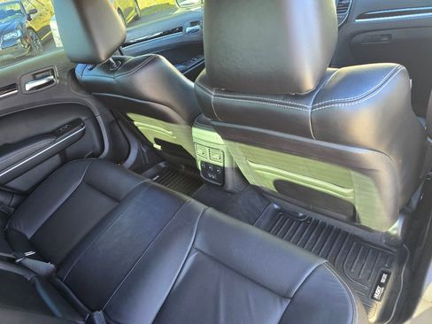 Used 2022 Chrysler 300 S w/ Comfort Group image 27