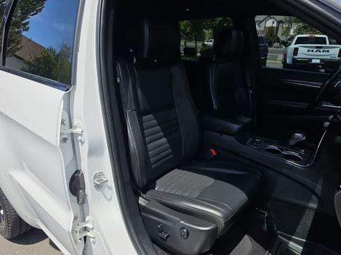 Used 2020 Jeep Grand Cherokee Limited X AWD/4WD image 25