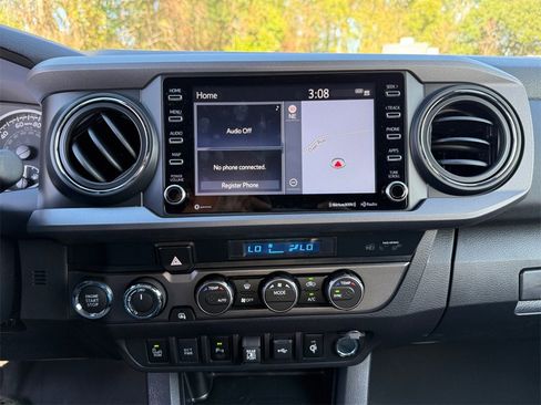 Used 2023 Toyota Tacoma TRD Off-Road w/ Advanced Technology Package image 23