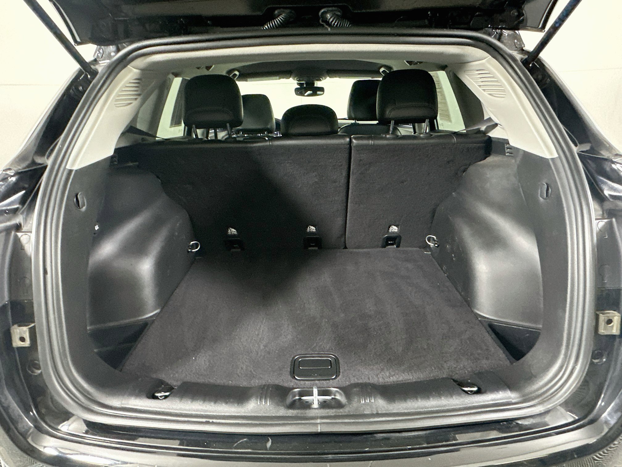 Used 2022 Jeep Compass Latitude FWD image 27