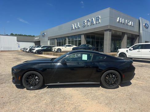 New 2025 Ford Mustang GT image 8