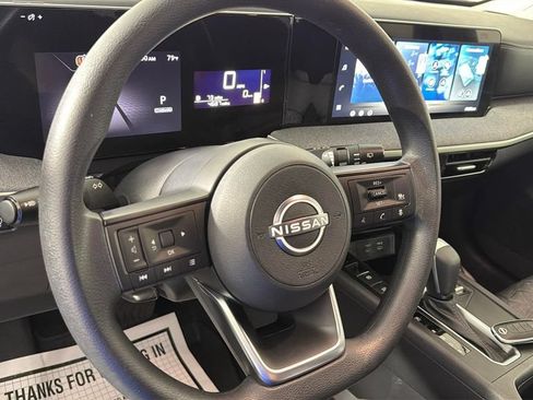 Used 2026 Nissan Kicks SV FWD image 24