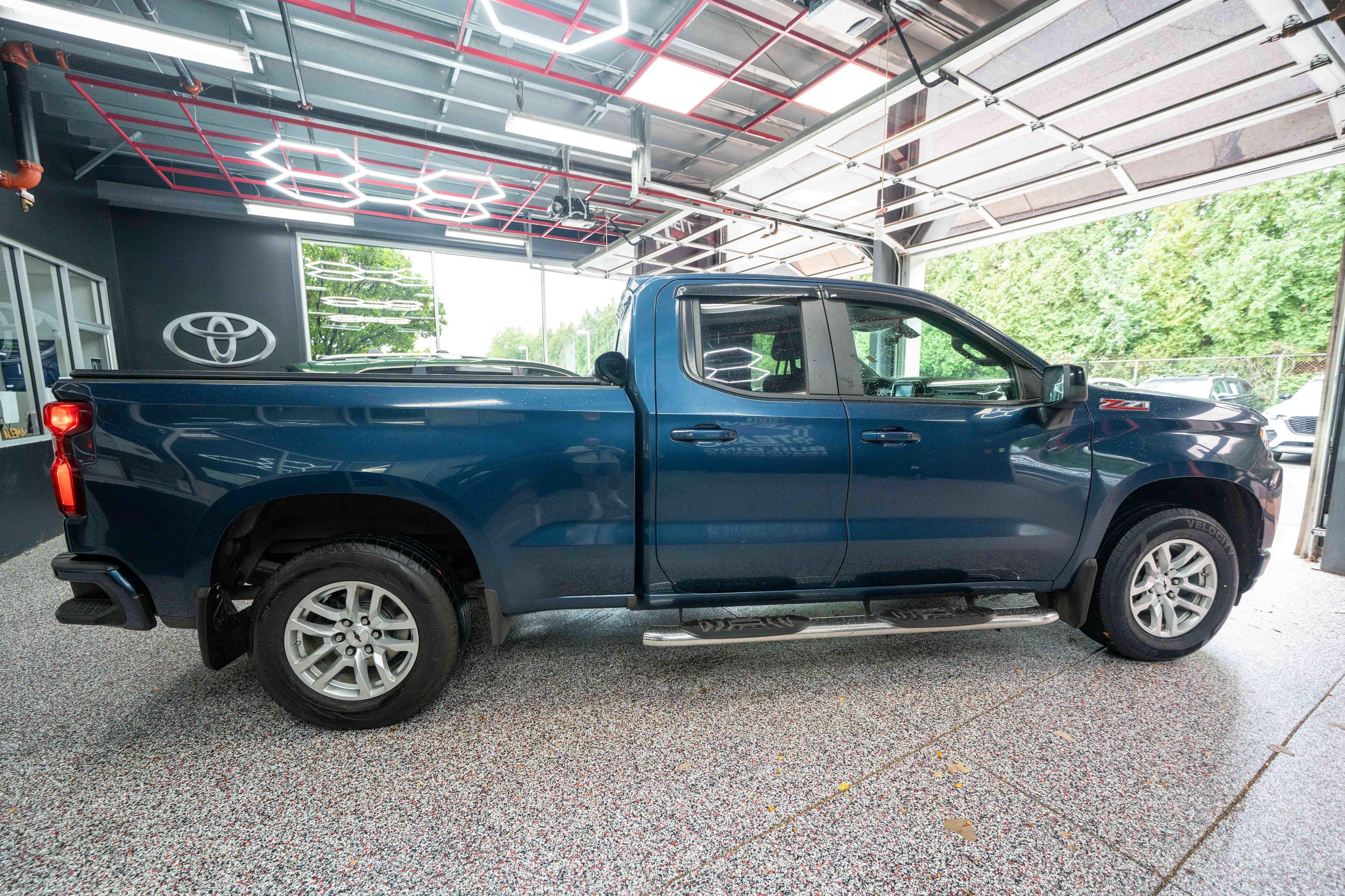Used 2019 Chevrolet Silverado 1500 RST w/ All-Star Edition AWD/4WD image 4
