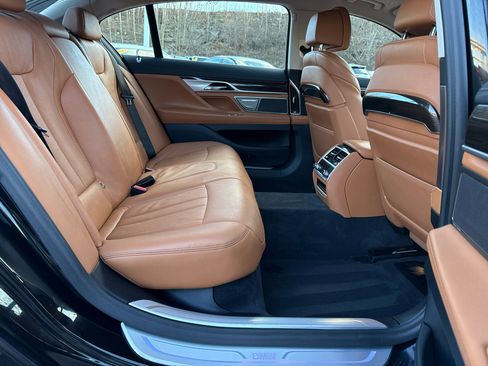 Used 2020 BMW 740i xDrive w/ Cold Weather Package image 35