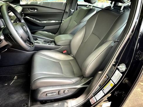 Used 2025 Honda Accord Sport image 8