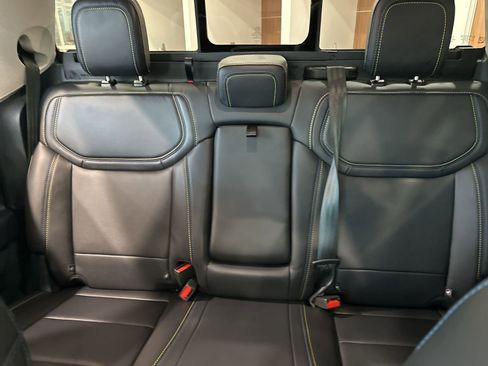 New 2025 Ford Maverick Lobo image 33