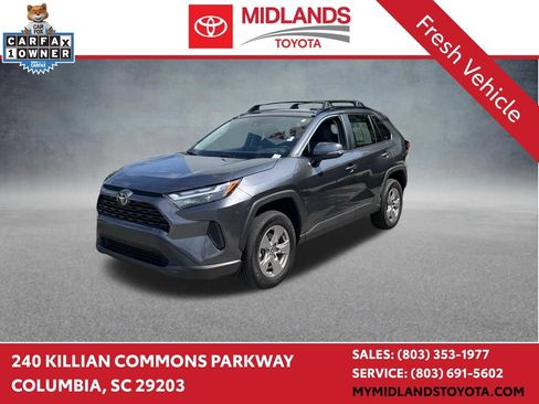 Used 2025 Toyota RAV4 XLE w/ Convenience Package FWD image 1
