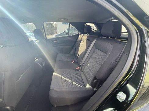 Used 2021 Chevrolet Equinox LT image 21