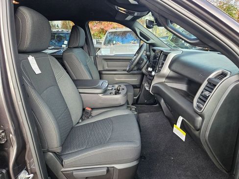 New 2026 RAM 2500 Tradesman AWD/4WD image 18