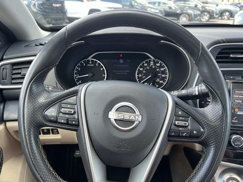 Used 2023 Nissan Maxima Platinum w/ Sport Mat Group FWD image 19