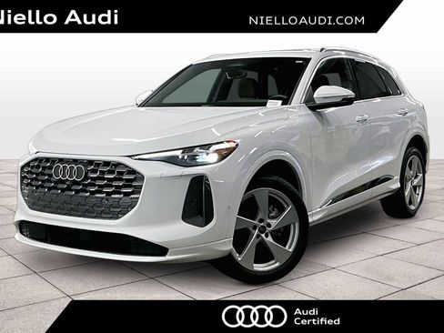 Certified 2025 Audi Q5 Premium Plus w/ Premium Plus image 1