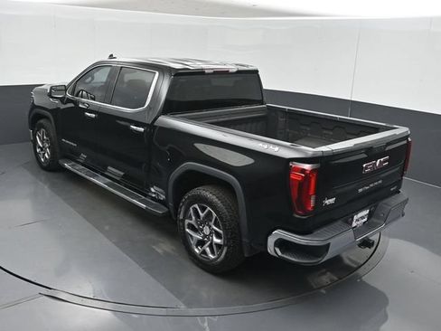 Used 2022 GMC Sierra 1500 SLT w/ SLT Convenience Package AWD/4WD image 36