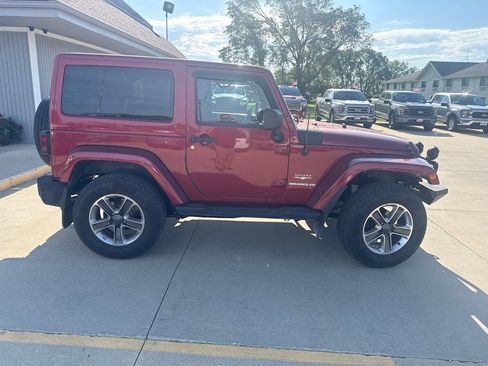 Used 2013 Jeep Wrangler Sahara w/ Dual Top Group AWD/4WD image 6