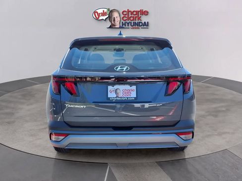 New 2026 Hyundai Tucson SE FWD image 4