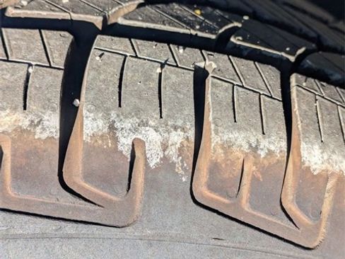 Used 2022 Ford Edge SEL w/ Sport Appearance Package image 8