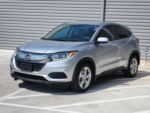 Used 2020 Honda HR-V LX image 4