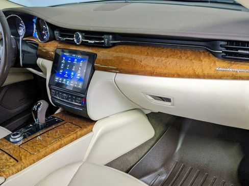 Used 2017 Maserati Quattroporte S Q4 image 22