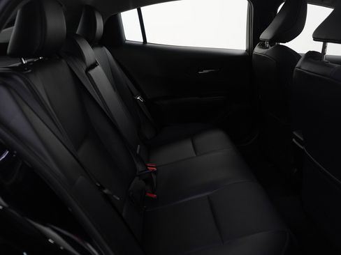 Used 2025 Toyota Prius AWD image 14