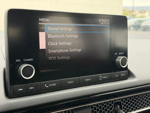 Used 2023 Honda Civic LX image 3