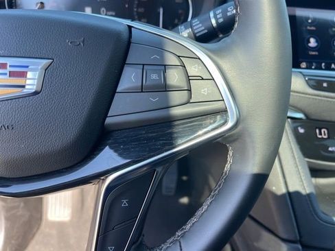 Certified 2025 Cadillac XT5 Premium Luxury image 20