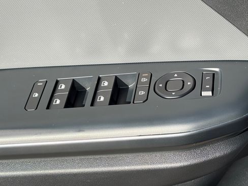 Certified 2025 Kia K4 FWD image 17