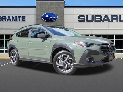 Used 2026 Subaru Crosstrek 2.5i Premium AWD/4WD image 4