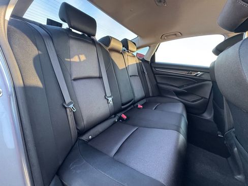 Used 2019 Honda Accord EX image 28