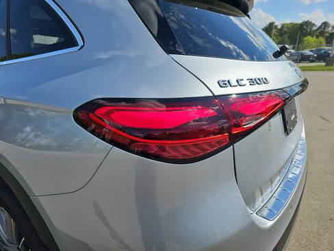 New 2026 Mercedes-Benz GLC 300 image 36