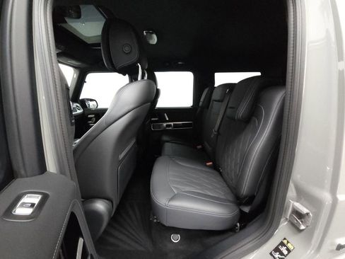 Used 2025 Mercedes-Benz G 63 AMG 4MATIC image 28