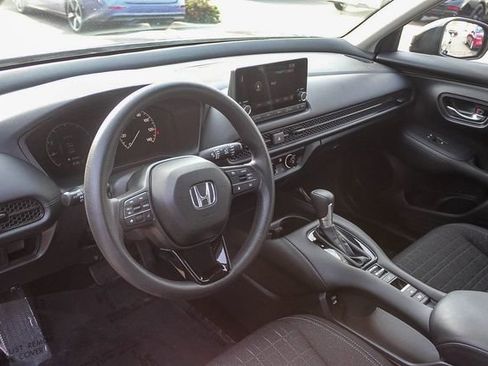 Used 2024 Honda HR-V LX image 23