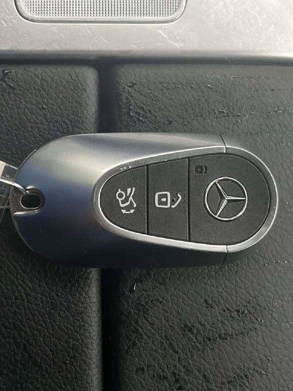 New 2027 Mercedes-Benz CLE 450 4MATIC Cabriolet image 4