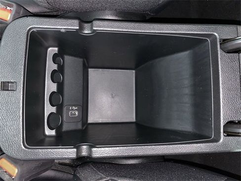 Used 2023 Jeep Cherokee Altitude Lux image 23