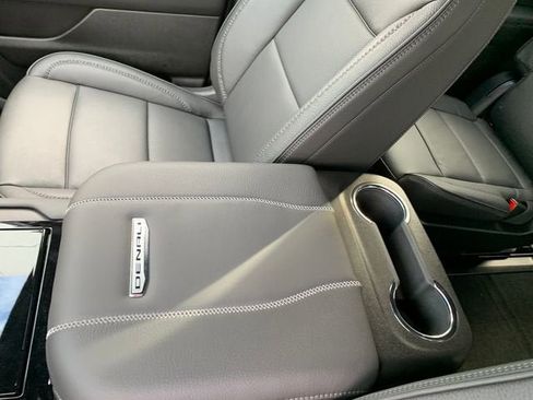 New 2026 GMC Yukon XL Denali AWD/4WD image 33