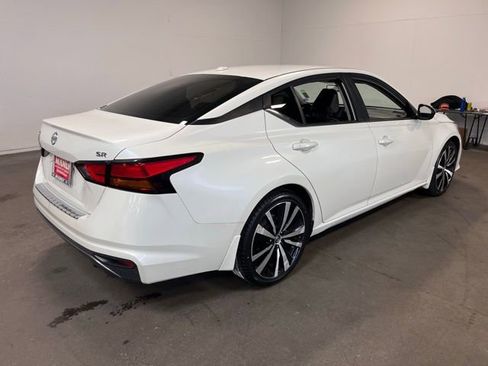 Used 2019 Nissan Altima 2.5 SR image 5