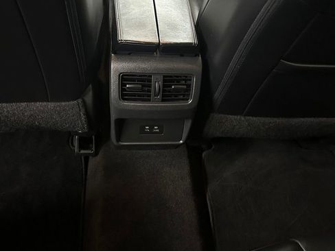 Used 2023 Nissan Rogue SV w/ SV Premium Package image 23