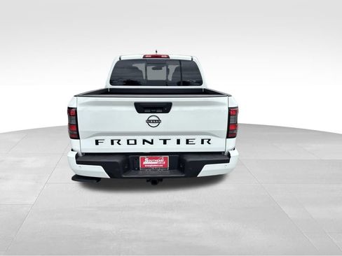 New 2026 Nissan Frontier SV w/ Tow Package RWD image 3