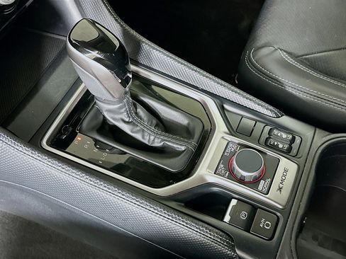 Used 2019 Subaru Forester Limited AWD/4WD image 25