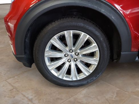 Used 2020 Ford Explorer Limited RWD image 29