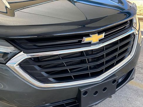 Used 2019 Chevrolet Equinox LS image 28