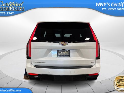 Used 2024 Cadillac Escalade Sport image 8