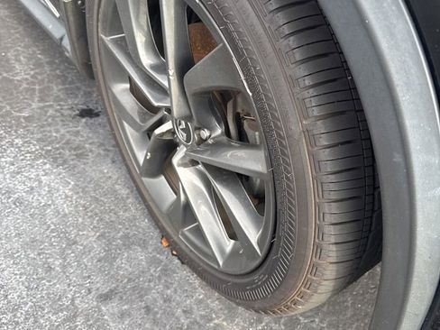 Used 2019 INFINITI QX50 Essential w/ Sensory Package image 21