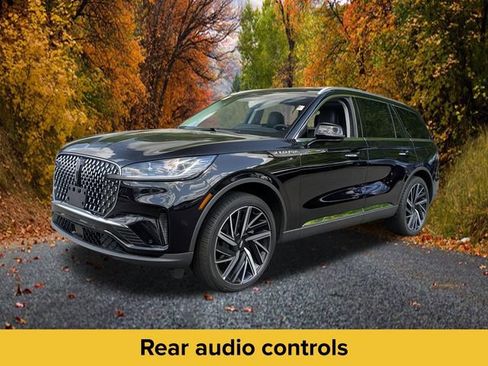 New 2025 Lincoln Aviator Reserve w/ Equipment Group 201A image 8