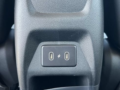 New 2026 Hyundai Venue SEL FWD image 31