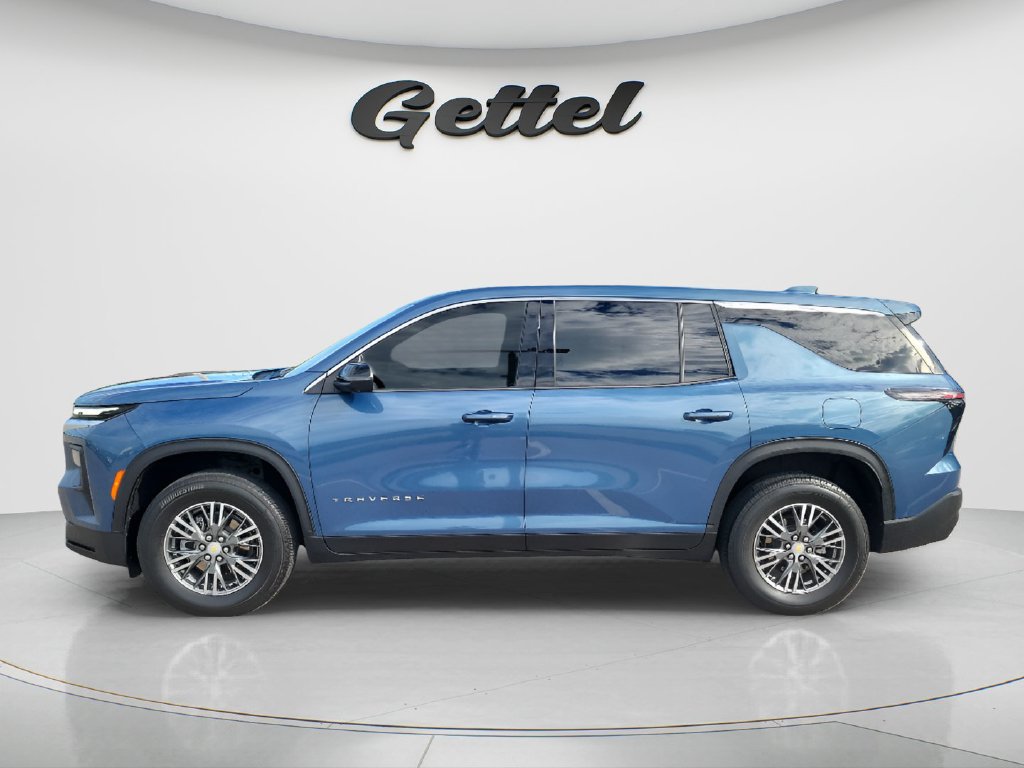 Used 2024 Chevrolet Traverse LS FWD image 8