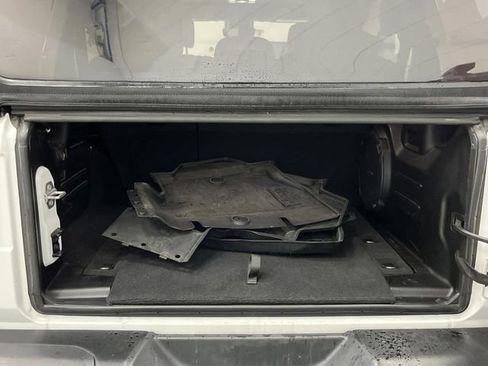 Certified 2021 Jeep Wrangler Unlimited Rubicon w/ Trailer Tow Package image 14