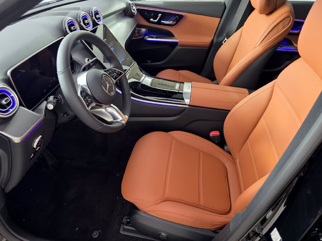 New 2027 Mercedes-Benz GLC 300 image 6